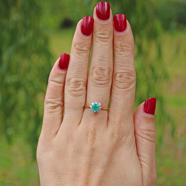 Ellibelle Jewellery VINTAGE EMERALD & DIAMOND 18CT GOLD CLUSTER RING
