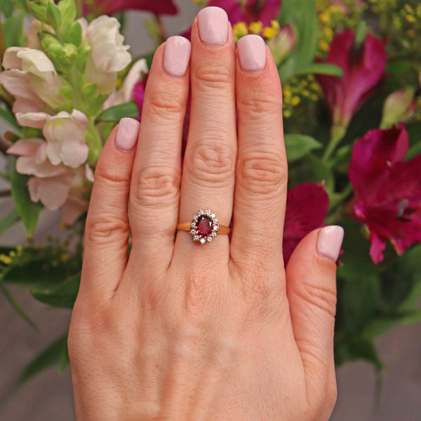 Ellibelle Jewellery Vintage Garnet & Diamond 18ct Gold Cluster Ring