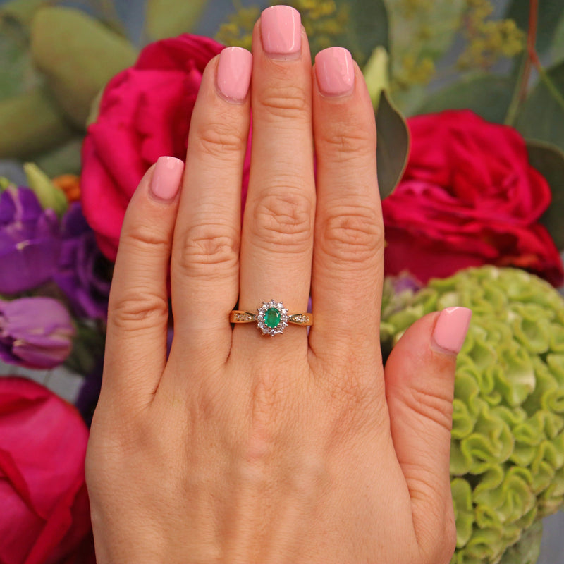 Ellibelle Jewellery Vintage Natural Emerald & Diamond 18ct Gold Cluster Ring
