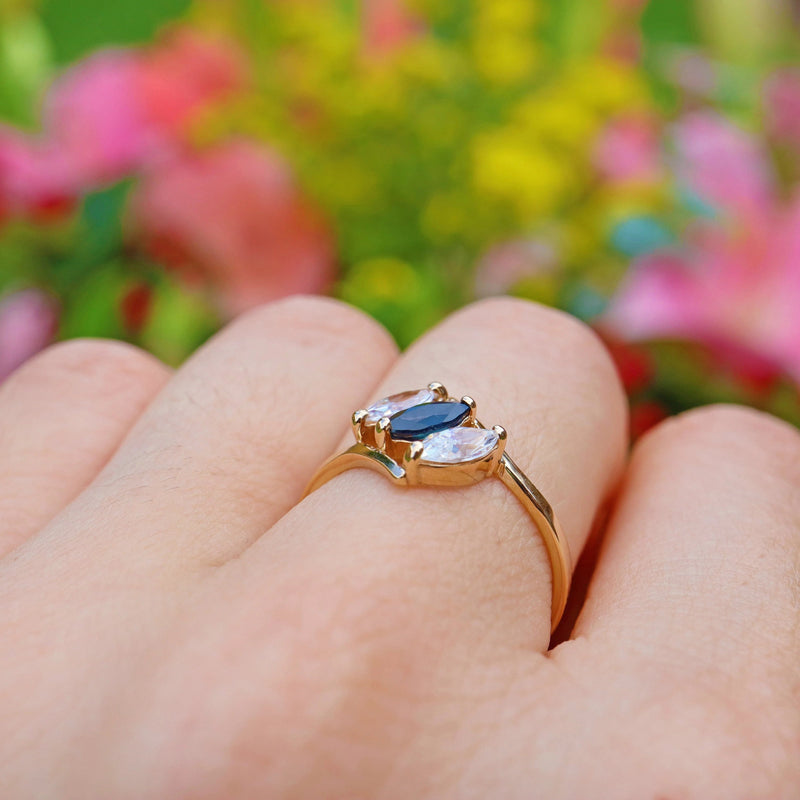 Ellibelle Jewellery VINTAGE SAPPHIRE & CUBIC ZIRCONIA 9CT GOLD RING