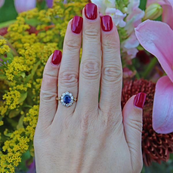 Ellibelle Jewellery VINTAGE SAPPHIRE & DIAMOND 18CT GOLD CLUSTER RING