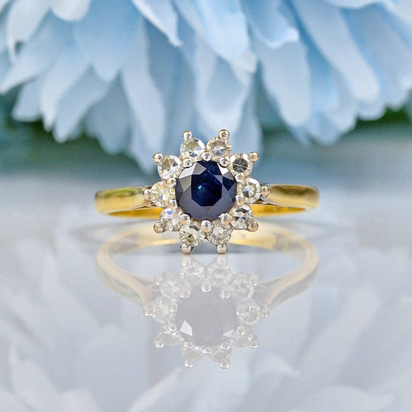 Ellibelle Jewellery VINTAGE SAPPHIRE & DIAMOND 18CT GOLD DAISY CLUSTER RING