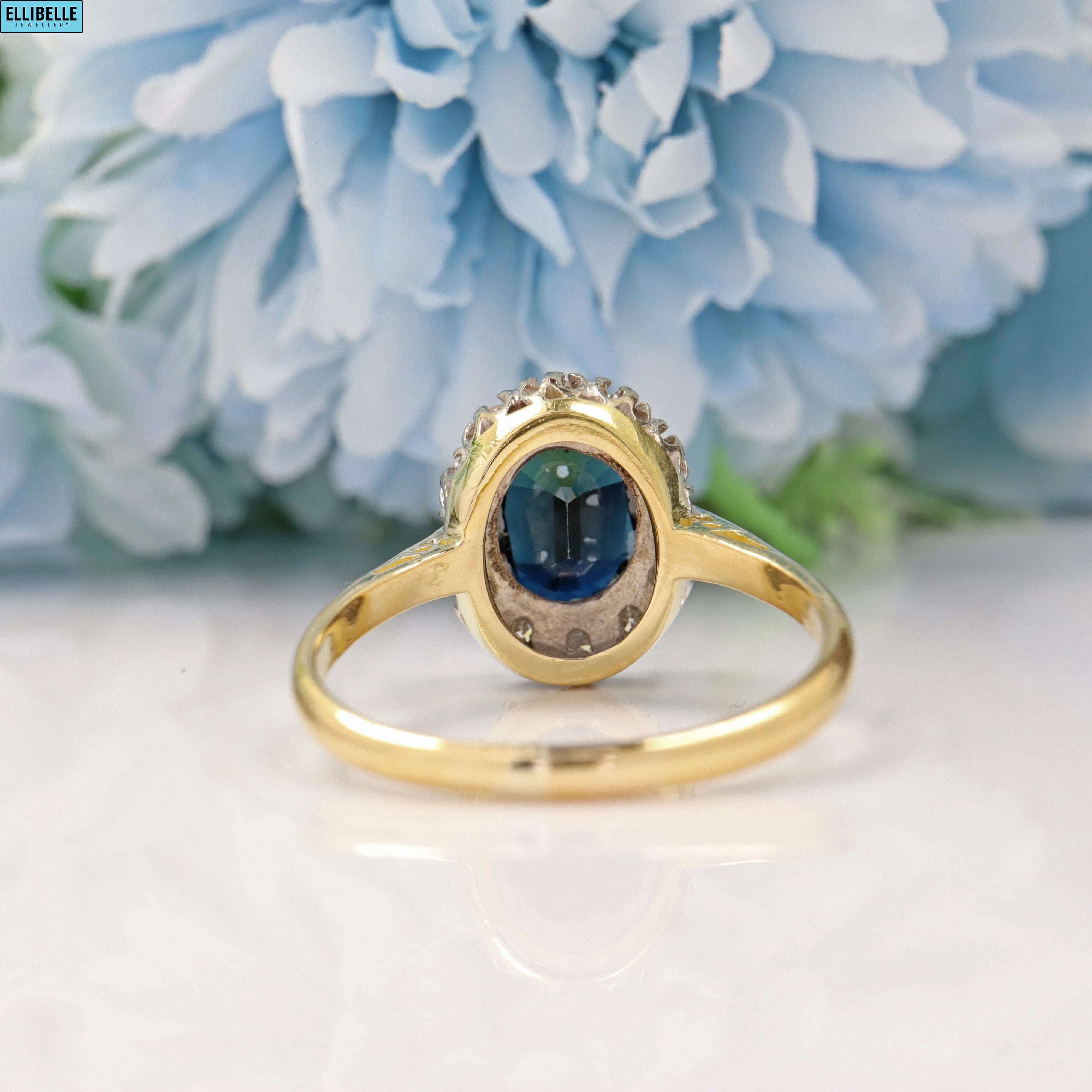 Vintage Sapphire & Diamond 18ct Gold Halo Cluster Ring