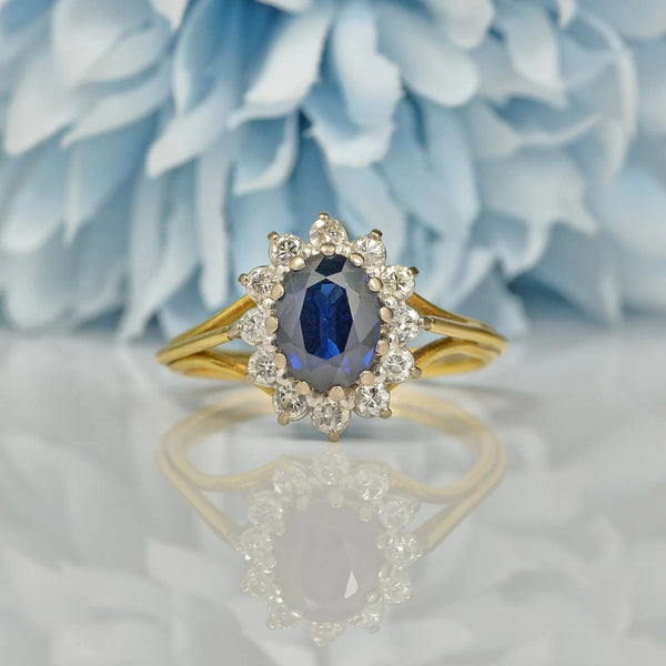 Ellibelle Jewellery VINTAGE SAPPHIRE & DIAMOND 18CT GOLD HALO RING