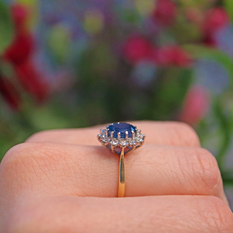 Ellibelle Jewellery VINTAGE SAPPHIRE & DIAMOND CLUSTER RING