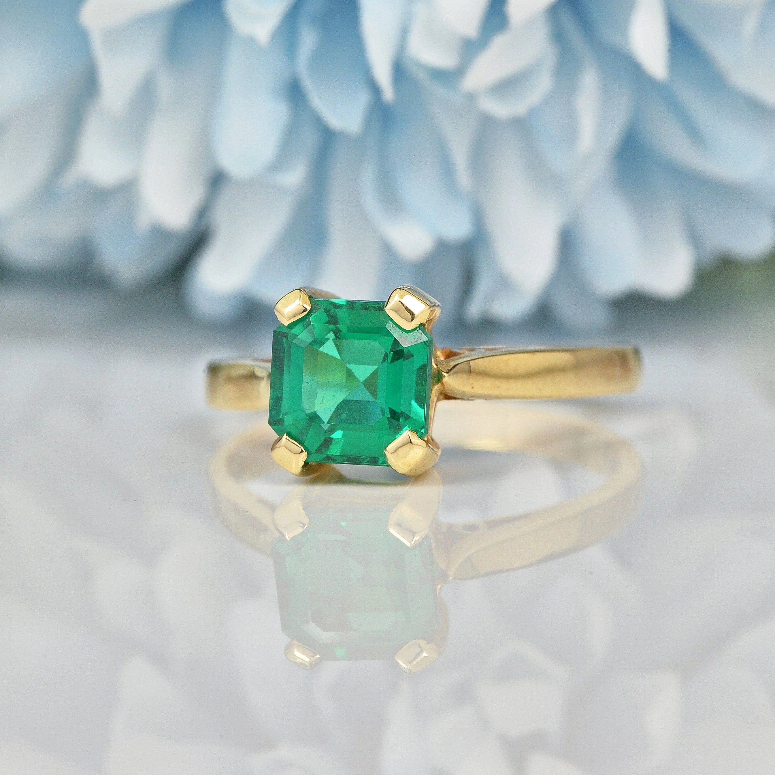 Ellibelle Jewellery VINTAGE SYNTHETIC EMERALD SOLITAIRE RING