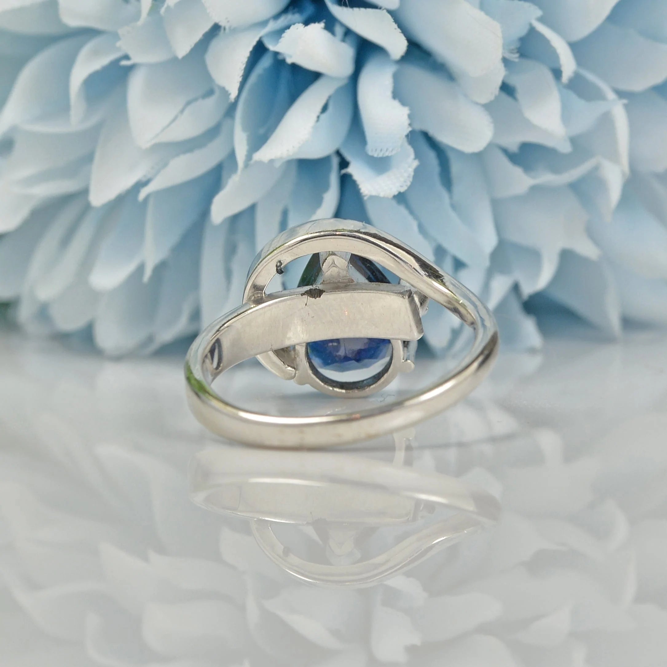 Ellibelle Jewellery Vintage Teardrop Sapphire & Diamond Ring