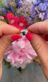 Vintage Blue Sapphire & Diamond 18ct Gold Ring